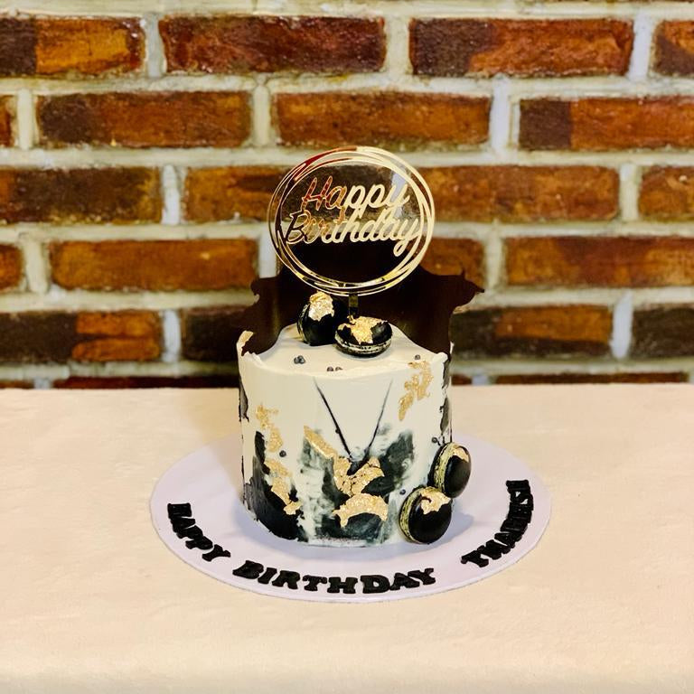 Birthday Cake with Macroons